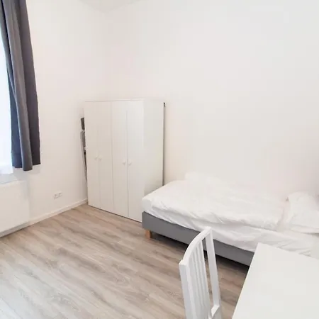 Modern, Komfortabel, Vollausgestattet - By Mevoga Apartmán